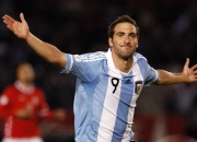 开云体育下载-当战争与足球的隐喻交织，乌克兰的远程打击与阿圭罗的冠军接管