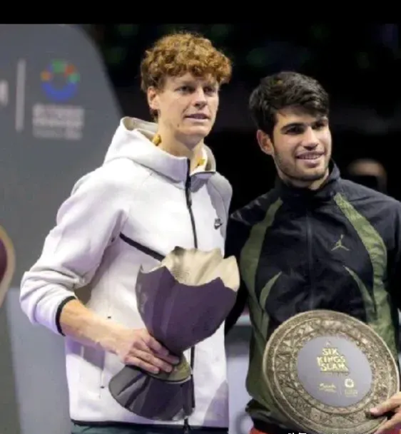 关于日本网球队横扫美国网球队，阿尔卡拉斯绝境逆转的信息