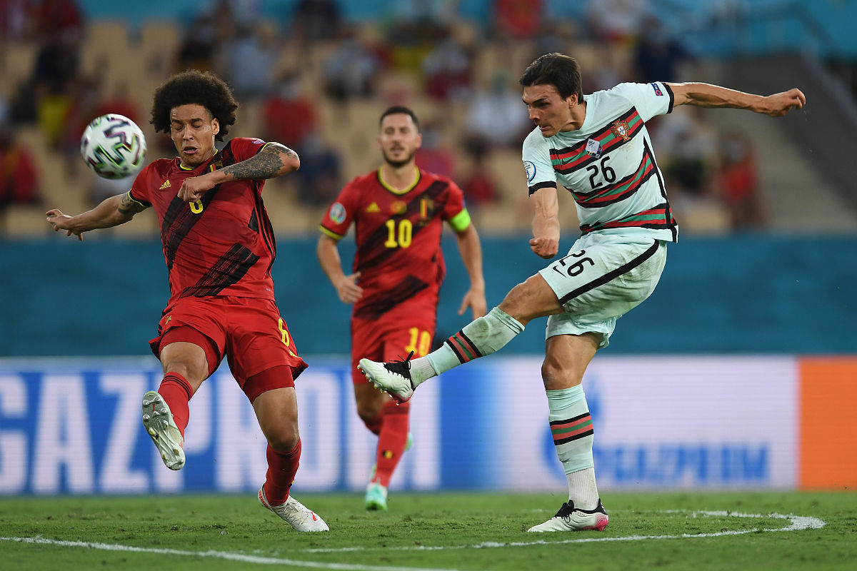 包含西班牙险胜日本，卡塞米罗送出助攻的词条