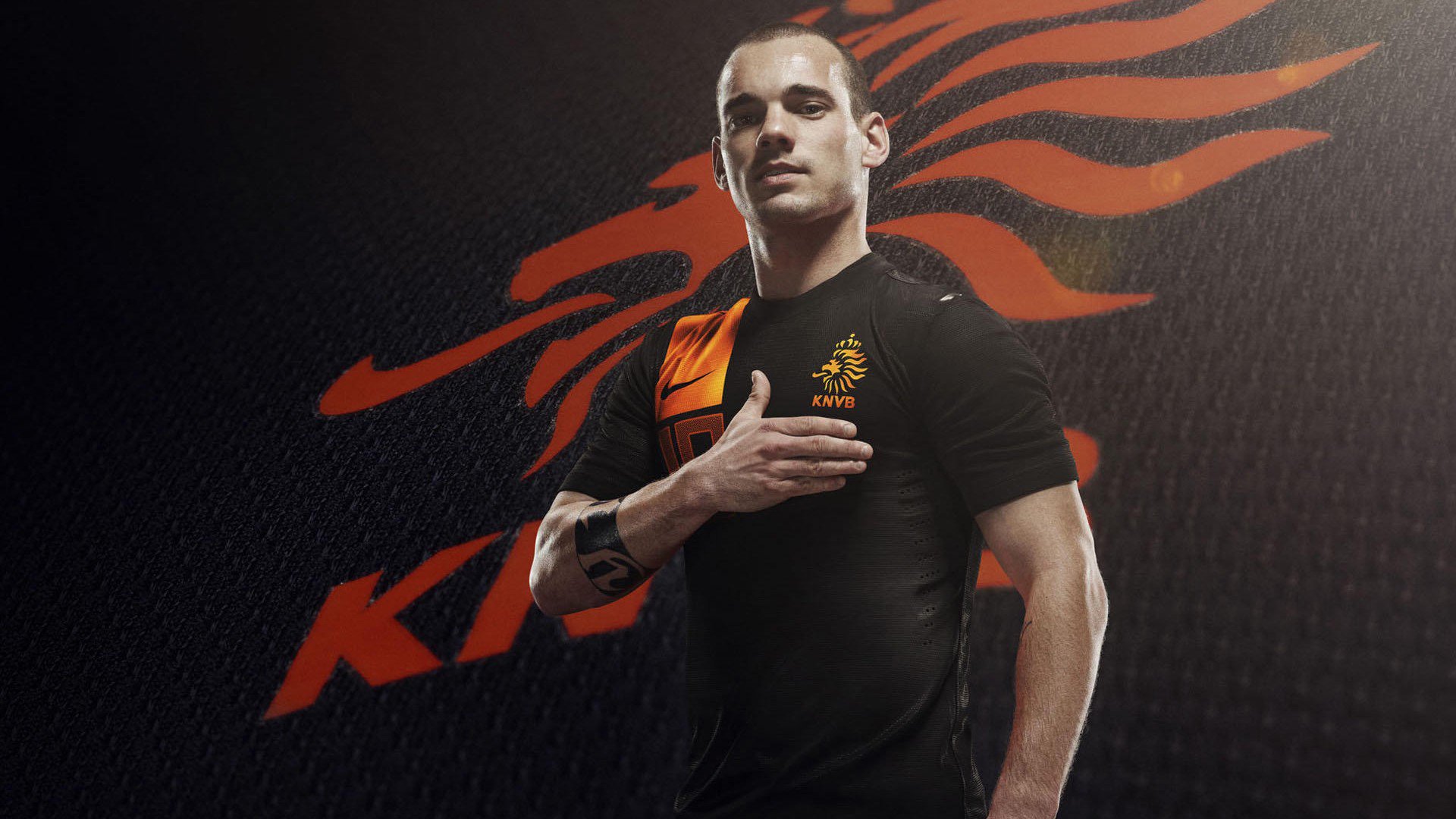 哈弗茨的教科书之夜,F1引擎轰鸣中的绿茵艺术